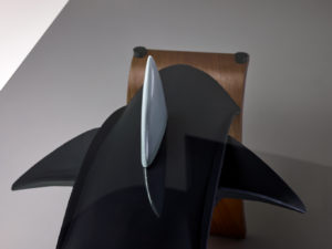 The Waveform 8-seater Shark Table - SHARK! Detail